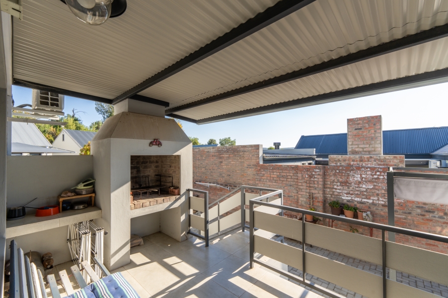 3 Bedroom Property for Sale in Oudtshoorn Central Western Cape